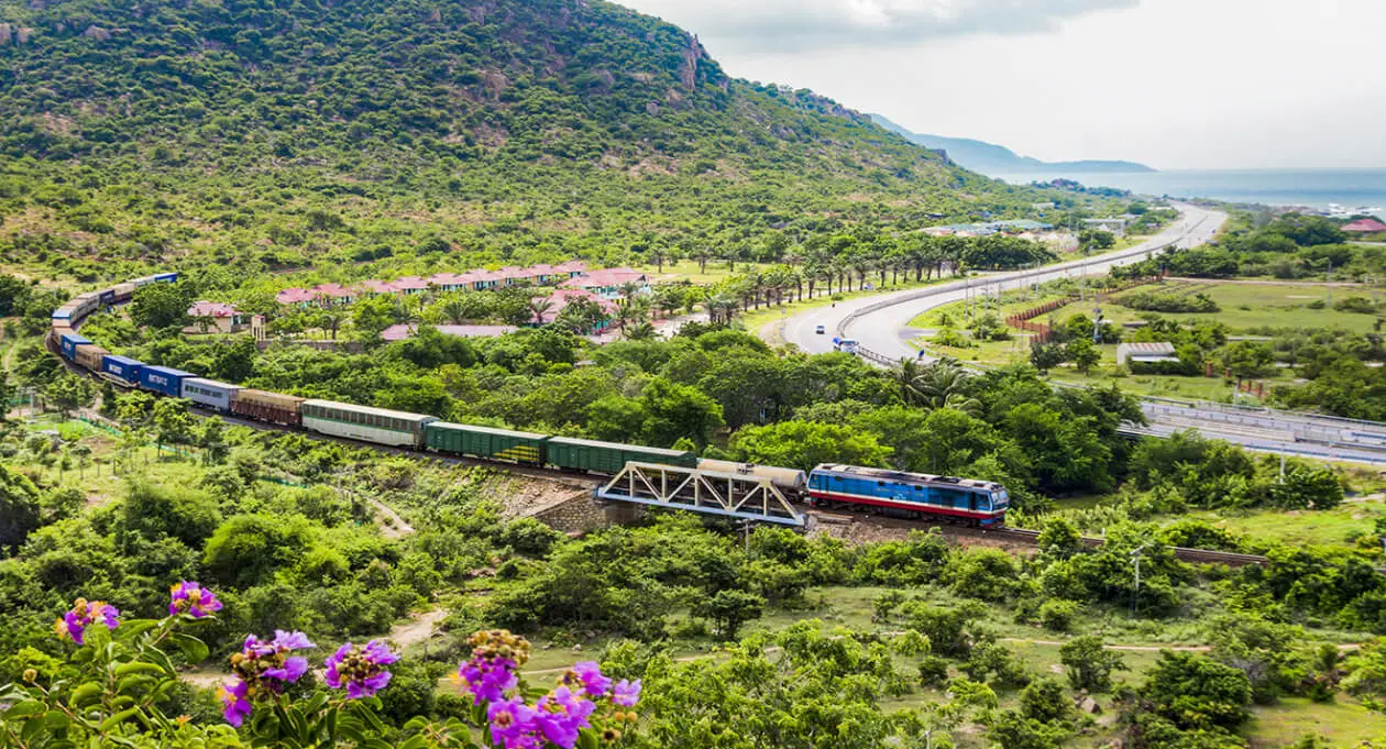 How to Book Your Vietnamese Train Tickets Online