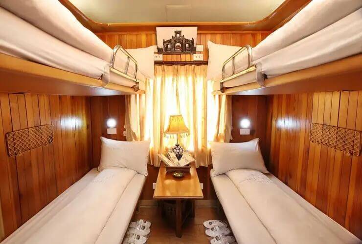 VIP Sleeper (4 Berths)